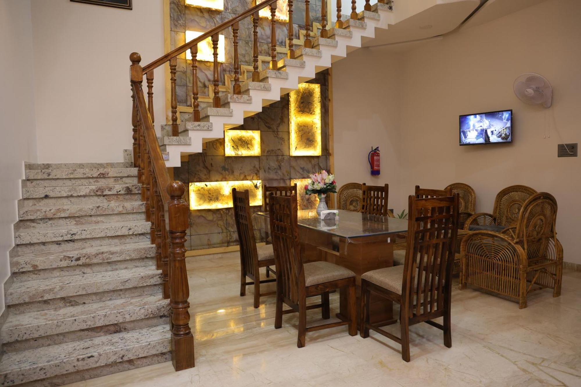 Amritam Palace A Luxury Ac Home Stay Ringas Экстерьер фото